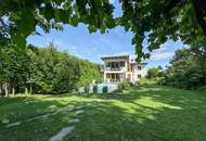 Romantisches Einfamilienhaus mit Traumgarten und Pool in bester Lage am Leithagebirge