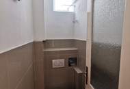 Schöne 4,5 Zimmer Altbau-Villenetage mit Gartennutzung und kleinem KFZ-Stellplatz