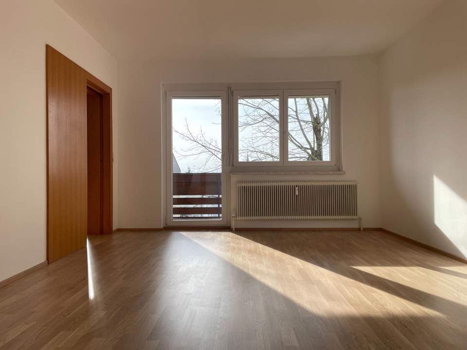 Großzügige Eigentumswohnung in sonniger und ruhiger Lage