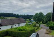 Zweifamilienhaus mit Nebengebäuden – Option: Kauf von 9.937 m² angrenzender landwirtschaftlicher Fläche möglich