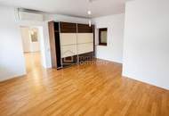 Nachmieter für klimatisierte und renovierte 2-Zimmer-Wohnung gesucht!