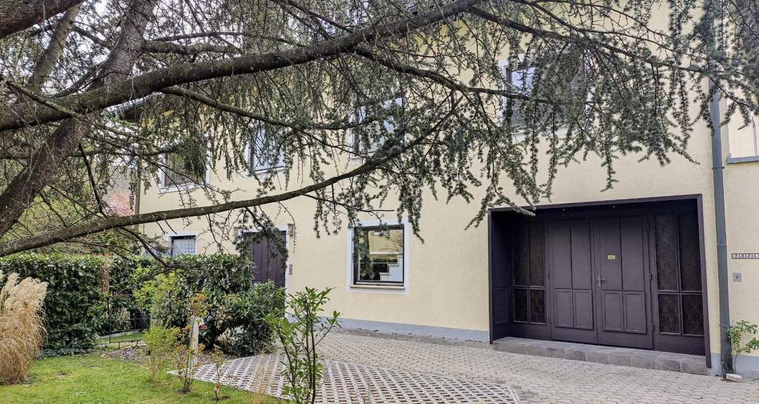 Gelegenheit! Kollegium Kalksburg | 315m2 Wohnung | 70m2 Einliegerwohung | West -Eigengarten | absolute Ruhelage | nur 3 Parteien im Haus