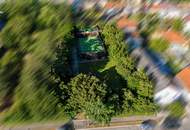 Baugrundstück mit Potenzial - zentrale und ruhige Lage mit Seeblick