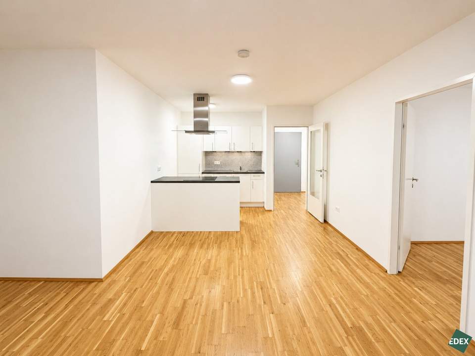 2-Zimmer-Wohnung mit Loggia nahe Denglerpark