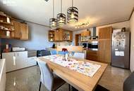 Landleben genießen: Einfamilienhaus mit Garten und Doppelgarage