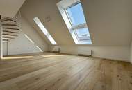 Wendeltreppe und Galerie