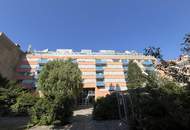 Provisionsfrei 107qm sonnige ruhige sanierte barrierefreie Wohnung mit 8200qm privatem Park