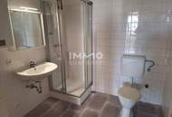 Wohnen oder Arbeiten im Schloss, ein Platz zum Träumen! Garage inklusive!