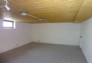 Einfamilienhaus zu mieten in Breitenbrunn