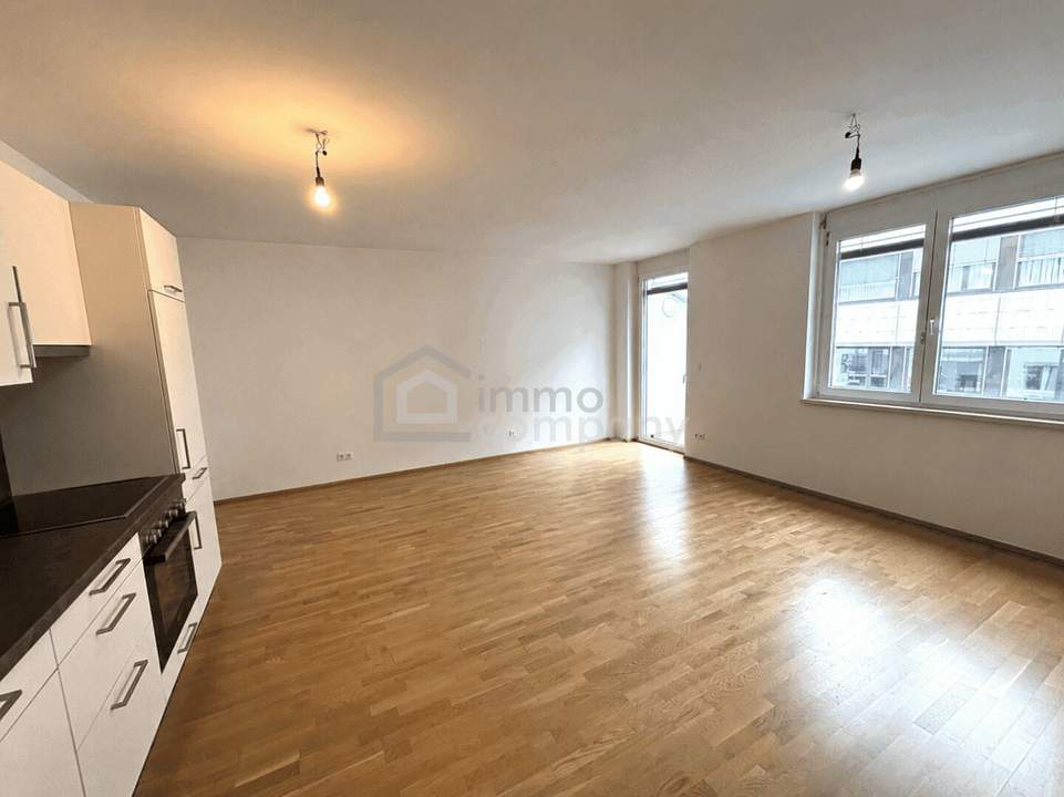 Neuwertige 2-Zi Wohnung in 1100 Wien mit Balkon, Garage Stellplatz & Fußbodenheizung!