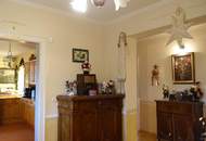 Repräsentatives Einfamilienhaus mit großen Garten, Naturpool, Wellnessbereich &amp; autarker Energieversorgung