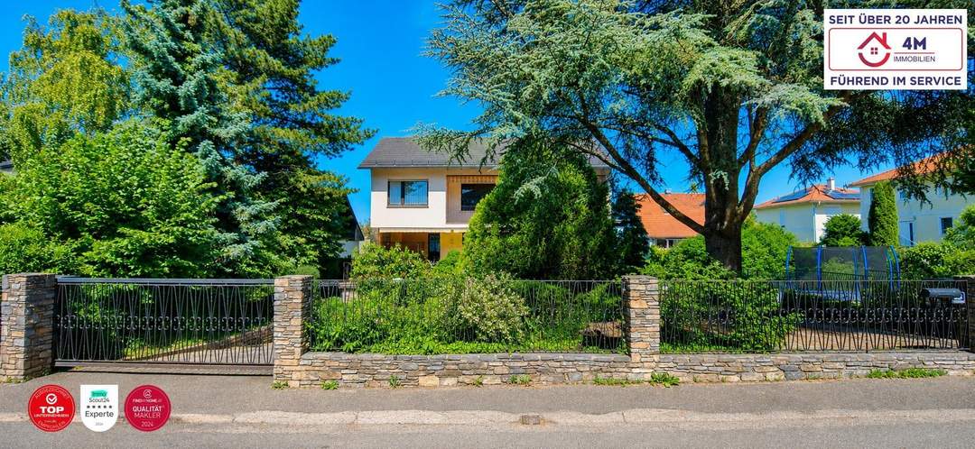 Exklusive Architektenvilla auf außergewöhnlichem Eigengrund in begehrter Grünlage am Laaer Berg
