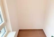 Helle 2-Zimmer-Wohnung mit Loggia