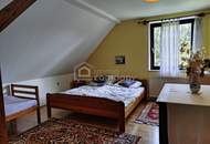 Einfamilienhaus mit großem Garten in ruhiger Sackgasse