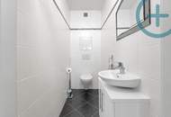 Pool inklusive: Moderne Neubauwohnung mit Loggia