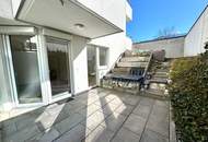 Moderne, neuwertige 2-Zimmer-Wohnung mit Terrasse und Garten