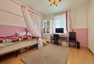 Stilvoll in Bestlage! Großzügiges Wohnhaus mit schönem Garten