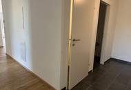 Moderne Dachgeschoßwohnung mit Terrasse und Bergblick