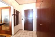 FAMILIENHIT – auch WG geeignet – LICHTDURCHFLUTETE 3-Zimmer-Wohnung mit TOP-Infrastruktur