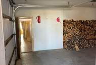 Viel Platz für Familie, Hobby &amp; Fahrzeuge - Wohnhaus mit 2.161 m² Baugrund
