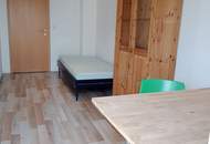 5 separat Zi Wohnung m. Balkon,6.Liftstock,U1-Reumannpl./HPT-Bahnhof nah,5-WG geeignet. ab sofort.