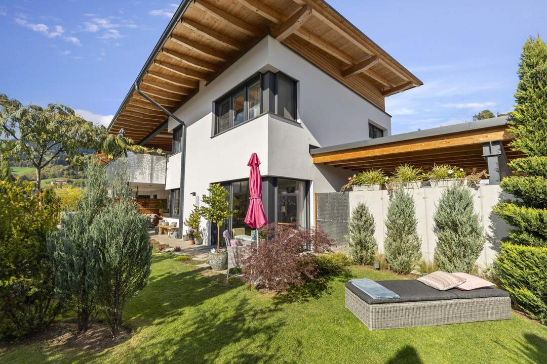 Exklusive Maisonette mit Gartenrefugium und Penthouse Panoramaterrasse - Minuten vom Millstätter See – Ihr Ort der Ruhe, Kraft und Lebensfreude