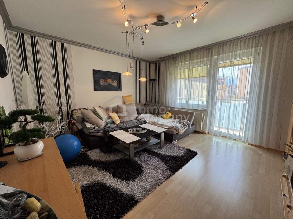 Helle 3-Zimmer-Wohnung mit Loggia in Bruck an der Mur