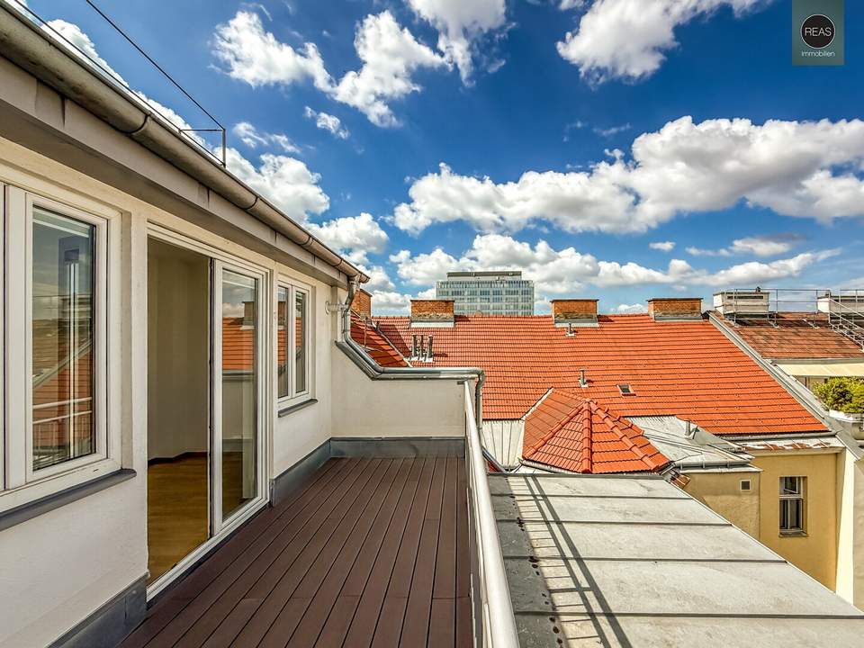BÜRO: Dachgeschoss Maisonette mit Terrasse, mitten im 3. Bezirk!