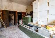 Potentialreiches Haus mit spitzen Weinkellerröhren in Groß-Schweinbarth