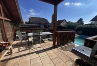 "Solides, Charmantes Haus mit Garten und Pool"