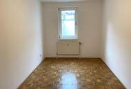Hofseitige 2-Zimmer-Wohnung im 2. Liftstock in Westbahnhof-Nähe