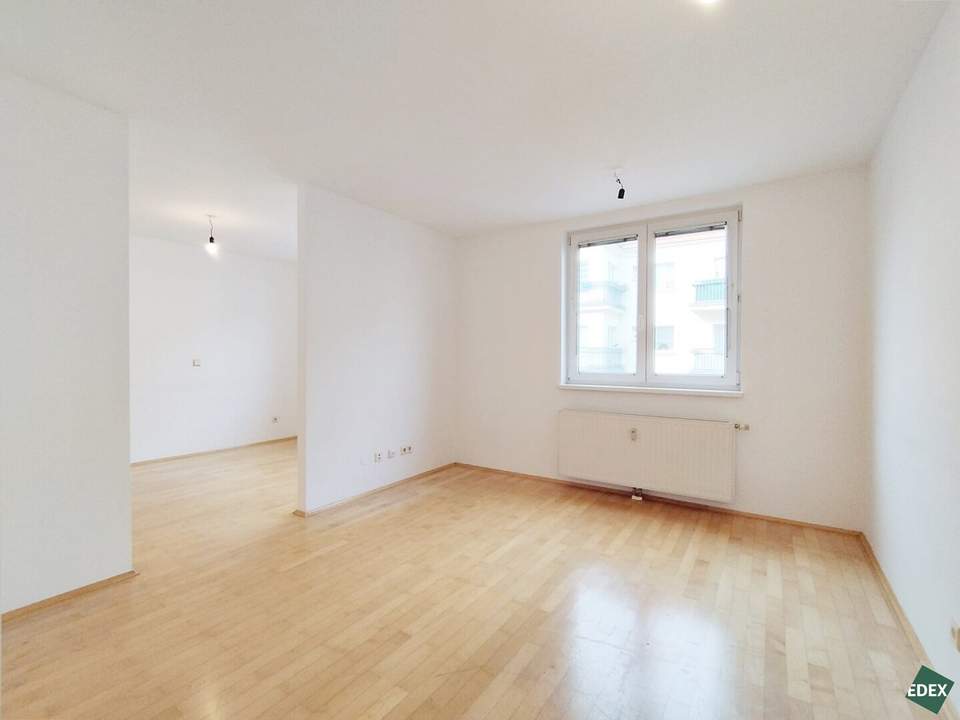 Helle 1,5 Zimmer-Wohnung in ruhiger Seitengasse nächst U4 Braunschweiggasse