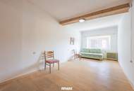 PROVISIONSFREI!!! Große Wohneinheit in einem schönen Mehrparteienhaus!