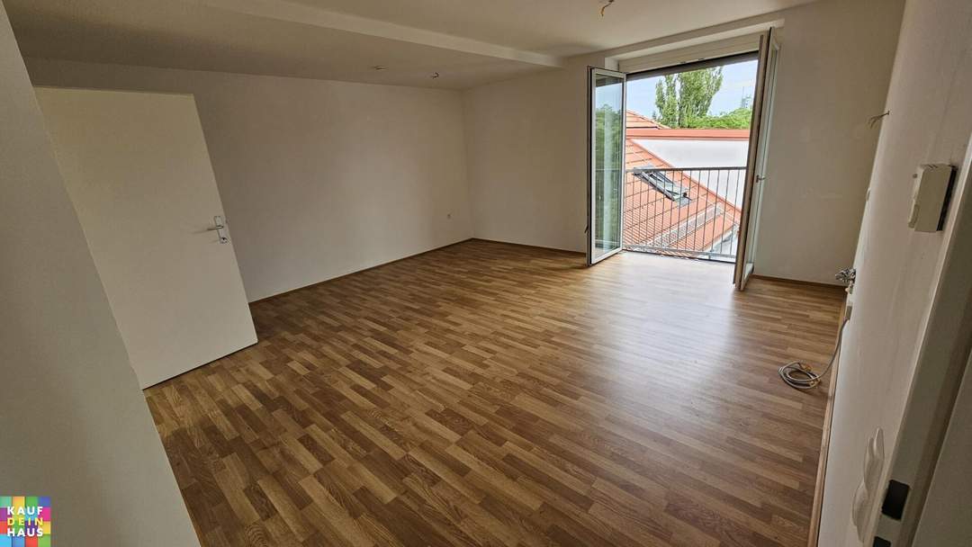 PREISREDUKTION! GEFÖRDERTE 4 - ZIMMER DACHGESCHOSSWOHNUNG!