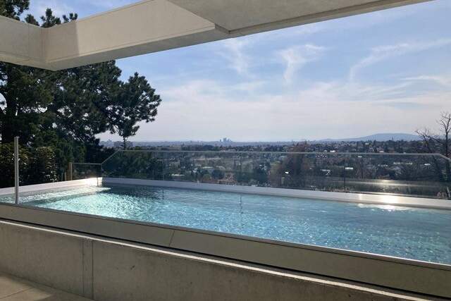 Exklusives Terrassen-Apartment mit Pool und Weitblick, Wohnung-miete, 4.300,00,€, 1190 Wien 19., Döbling