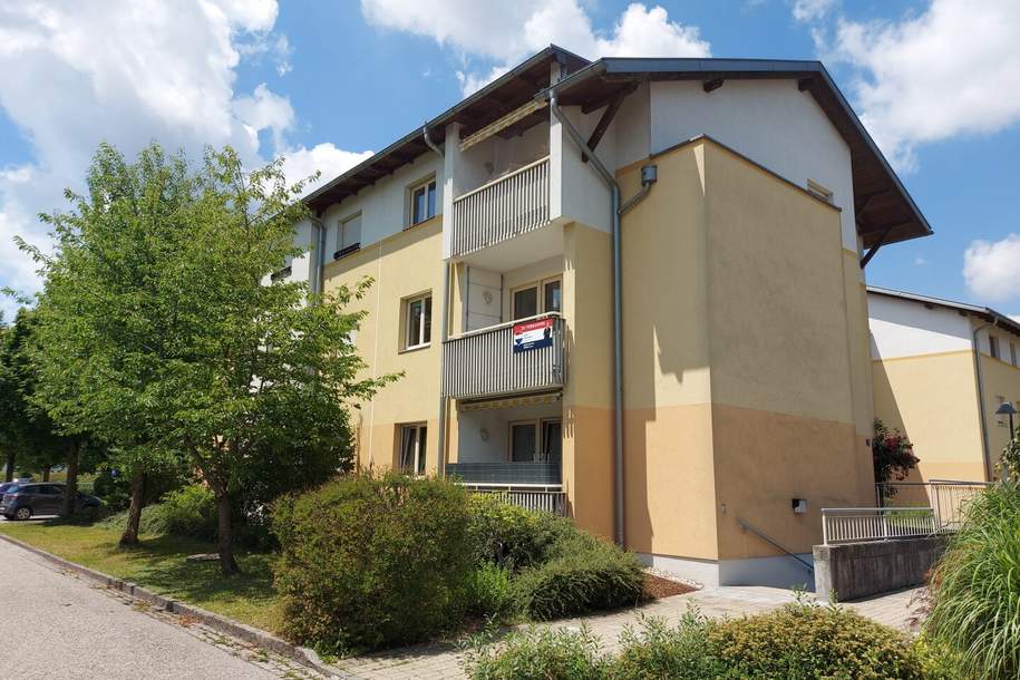 Moderne 3-Zimmer-Wohnung in attraktiver Lage mit Tiefgaragenplatz, Wohnung-kauf, 229.000,€, 4910 Ried im Innkreis