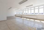 Lichtdurchflutete Bürofläche mit Schulungsraum in der Linzer Innenstadt zu vermieten!