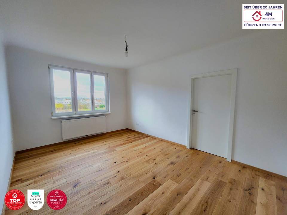 Neu sanierte 2-Zimmer Wohnung in begehrter Lage vor den südlichen Toren Wiens