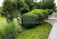 Bungalow in Attersee-Ort. 150m² mit kleinem Garten und großer Terrasse!