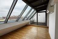 Exklusive Dachgeschosswohnung mit modernem Flair im sanierten Altbau. - WOHNTRAUM