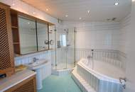 Einzigartige DG-Wohnung mit 2 Terrassen und Wintergarten in Ruhelage