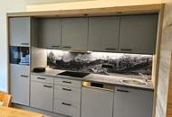 Perfekt aufgeteilte kleine Penthouse Wohnung