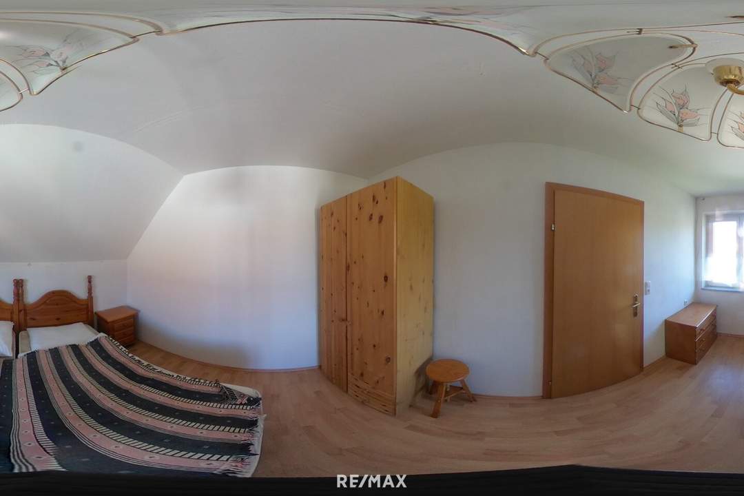 *** Investmentchance in Hönigsberg: Zinshaus mit 6 Wohnungen mit TOP Rendite ***