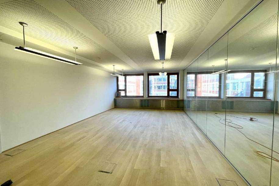 Modernes Dachgeschossbüro im Wiener Börsegebäude zu mieten, Gewerbeobjekt-miete, 9.138,67,€, 1010 Wien 1., Innere Stadt