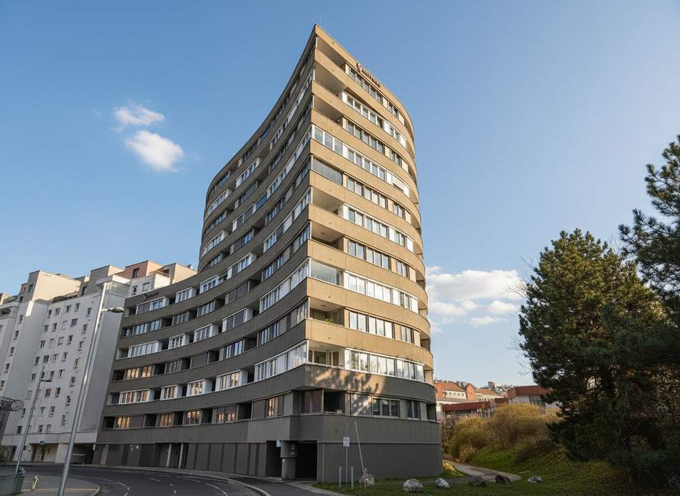 Pärchen Traum mit Klimaanlage und Loggia. Hauseigene Sauna – Urlaubsflair mitten in Wien