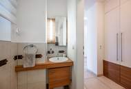 ***NEU*** exklusives Haus mit 2 Eingängen, 2 Wohnküchen, Wellnessbereich, beheizten Pool und viel mehr
