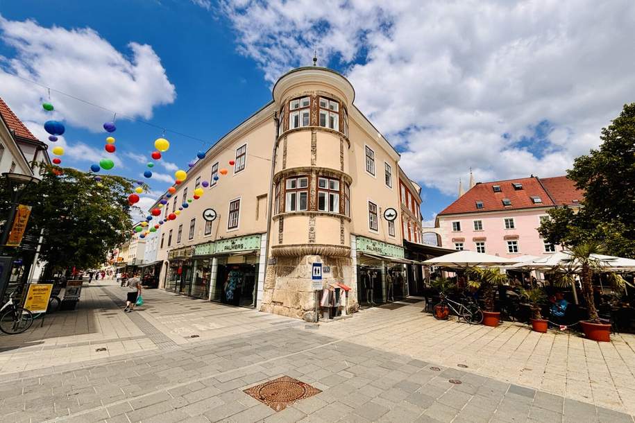 Die schönste Bühne für Ihr Unternehmen! 141 m² Erstbezug am Hauptplatz mit Erkerblick, Gewerbeobjekt-miete, 1.552,91,€, 2700 Wiener Neustadt(Stadt)