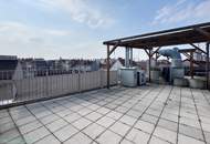 EIN ZUHAUSE ZWISCHEN HORIZONT UND DARÜBER HINAUS