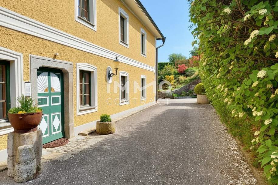 Landleben mit Stil – Charmante Wohnung im liebevoll sanierten Vierkanter im Raum Weistrach, Wohnung-miete, 700,00,€, 3351 Amstetten