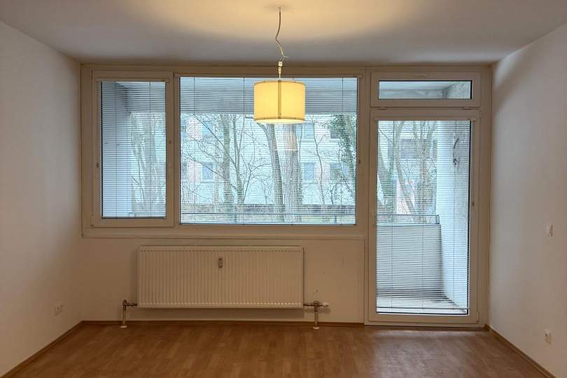 "Großzügige 3-Zimmer-Wohnung mit Loggia", Wohnung-miete, 1.290,00,€, 2344 Mödling